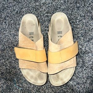 Womens lightly worn Birkenstock sandals